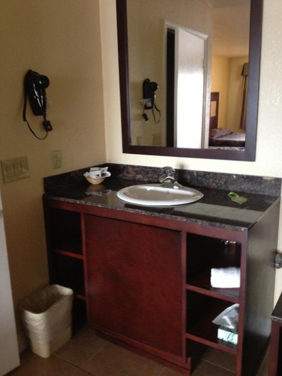 Budget Inn Anaheim/แซนตาแอนา ห้อง รูปภาพ