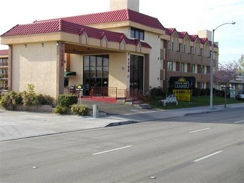 Budget Inn Anaheim/แซนตาแอนา ภายนอก รูปภาพ