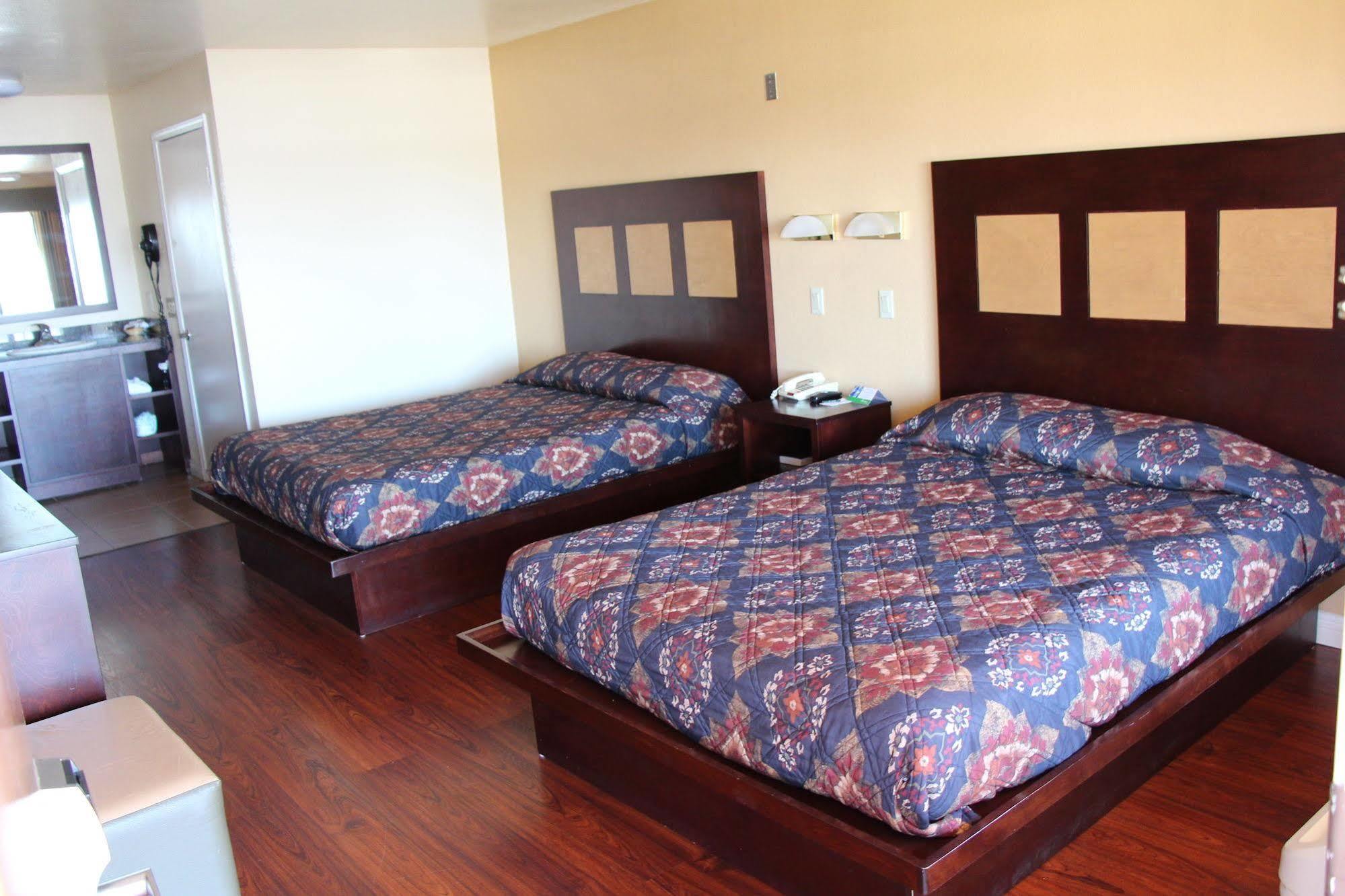 Budget Inn Anaheim/แซนตาแอนา ภายนอก รูปภาพ