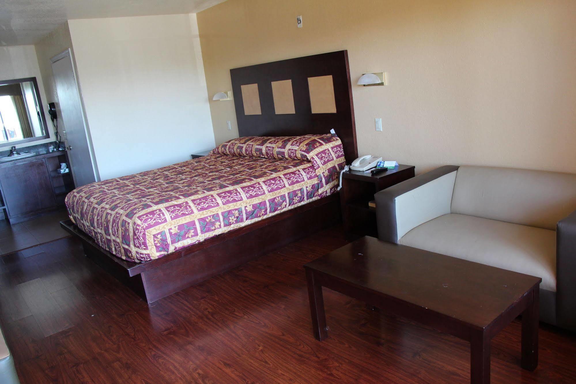 Budget Inn Anaheim/แซนตาแอนา ภายนอก รูปภาพ