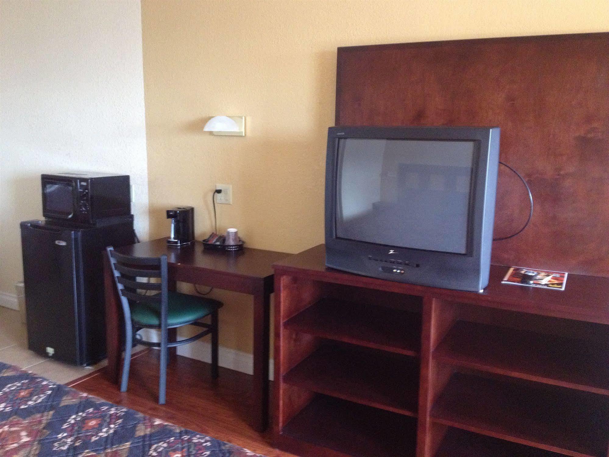 Budget Inn Anaheim/แซนตาแอนา ภายนอก รูปภาพ